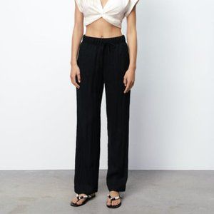 Zara - Slit Straight Leg Pants in Black